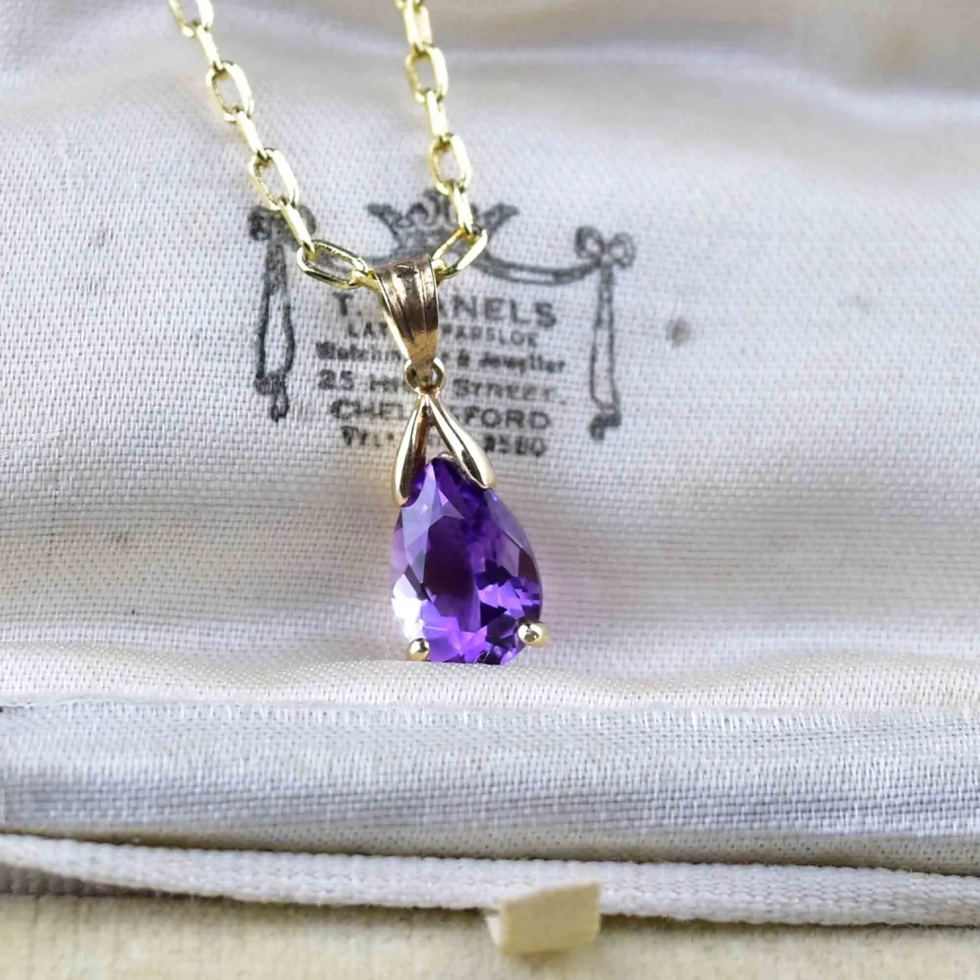 14K Gold Pear Cut Amethyst Pendant Necklace