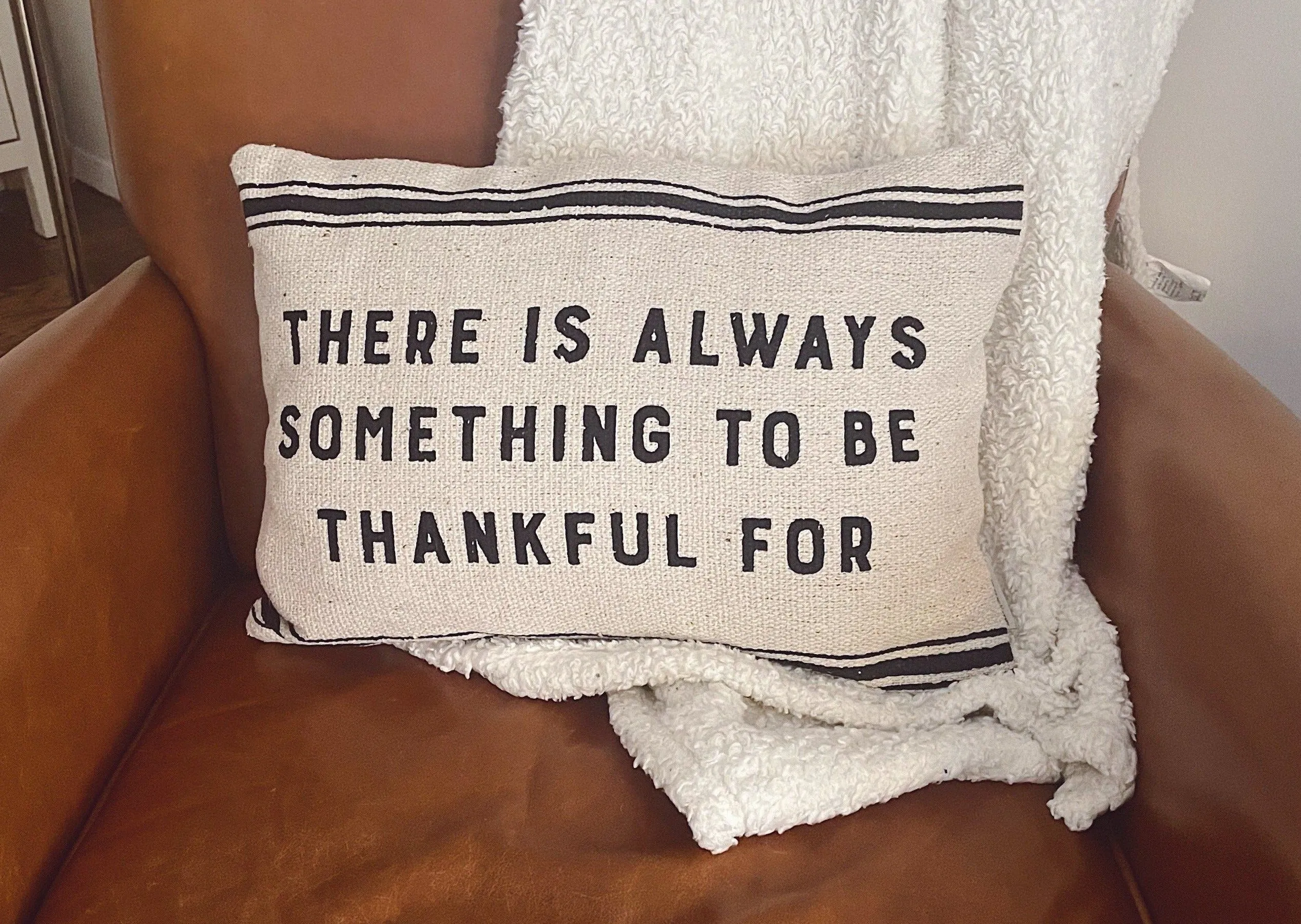 20"x14" Thankful Pillowcase