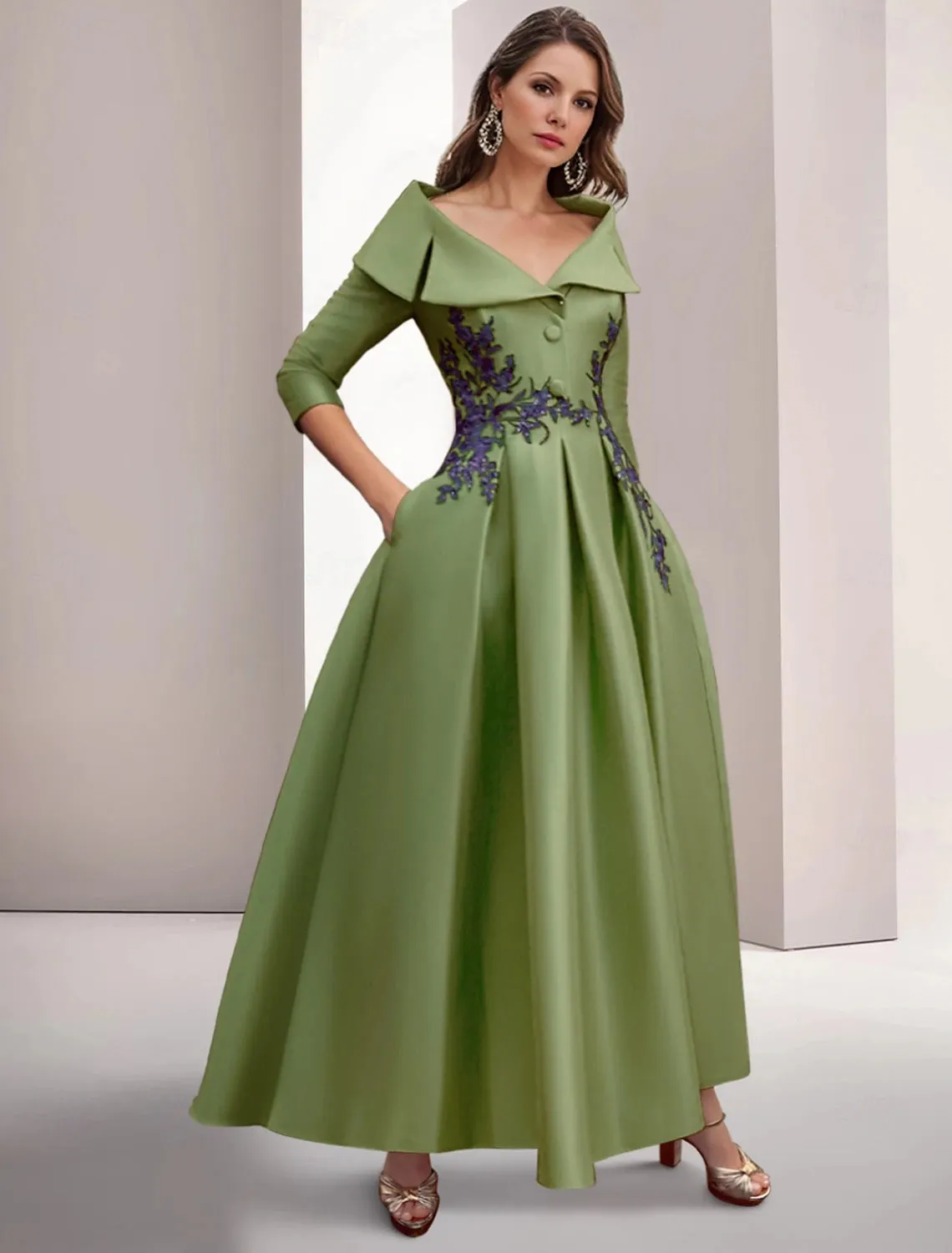 A-Line Evening Gown Elegant Christmas Floor Length 3/4 Length Sleeve Shirt Collar Satin with Appliques