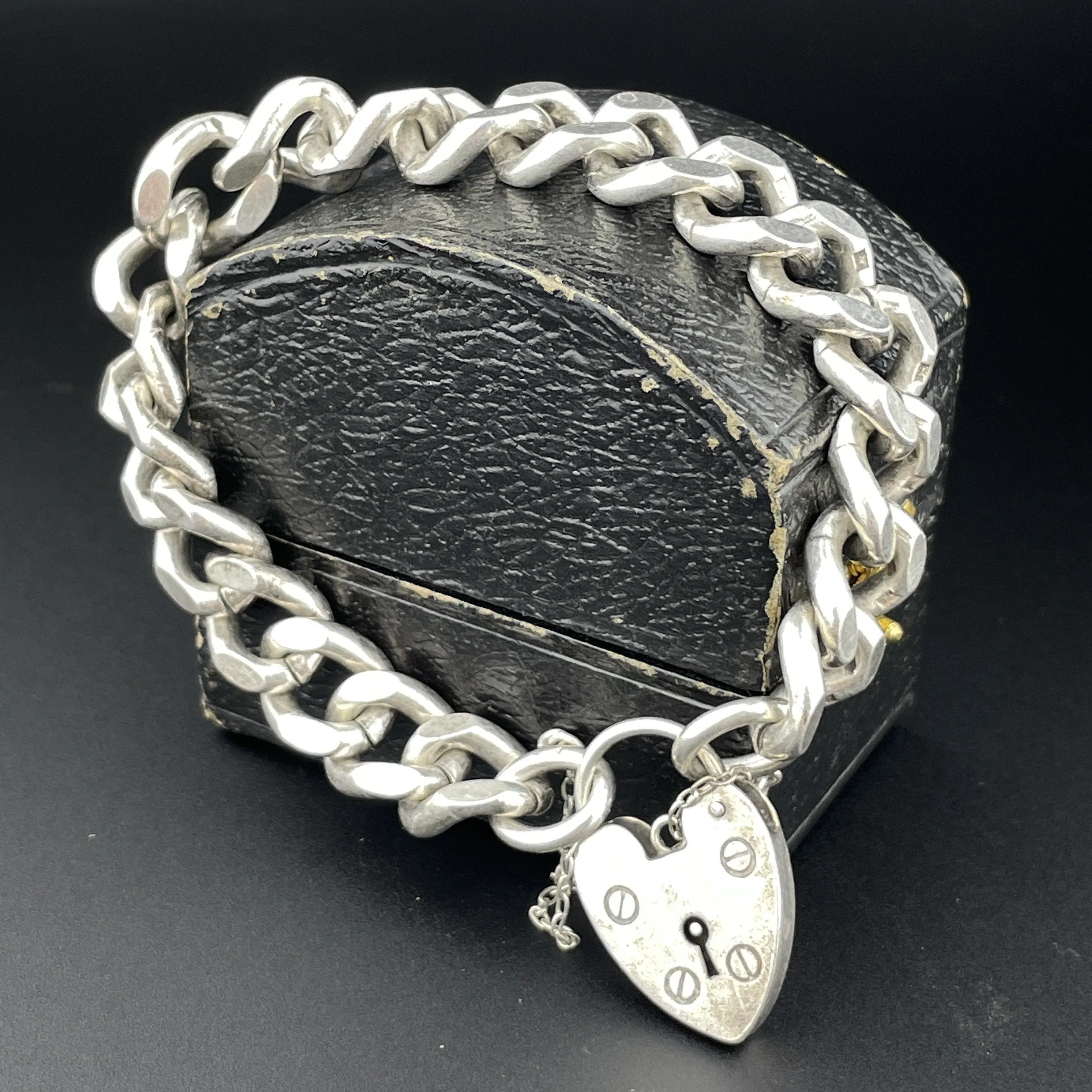 Antique Silver English Heat Padlock Curb Chain Bracelet