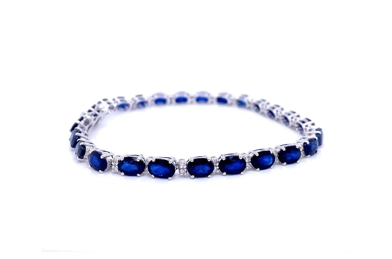 Bracelet 14kt White Gold Sapphire & Diamonds