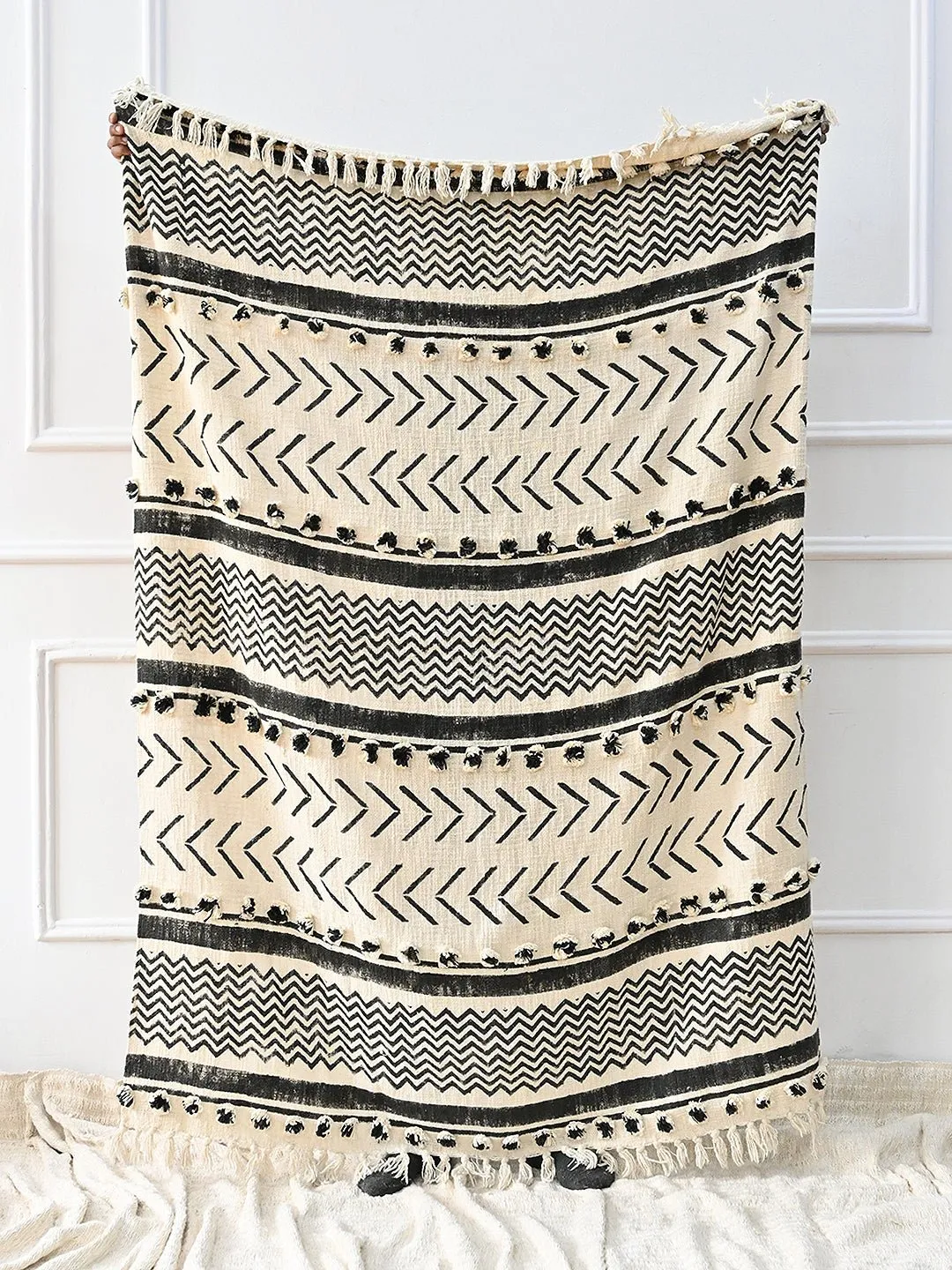 CHEVRON STRIPES - BLOCK PRINTED THROW