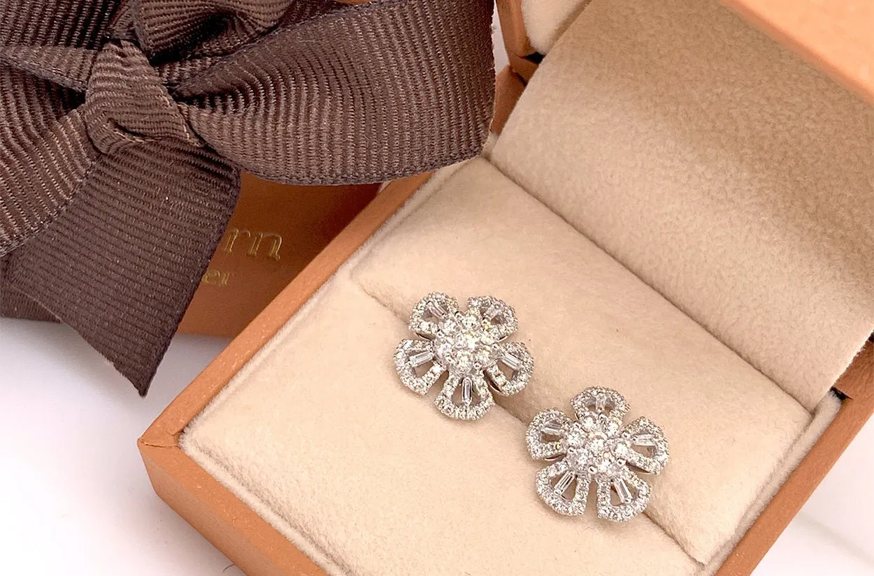 Earrings Flowers 18kt Gold & Diamonds