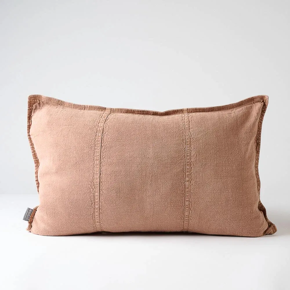 LUCA CUSHIONS