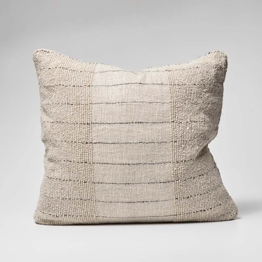 MAYLA CUSHIONS