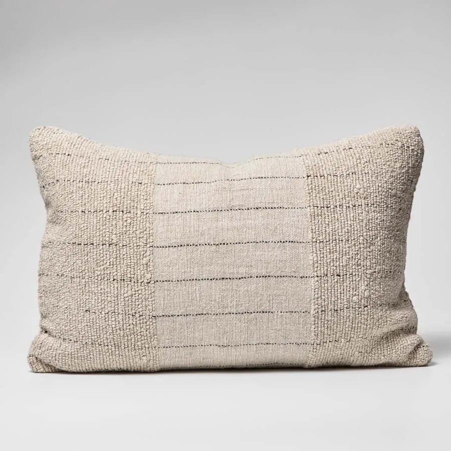 MAYLA CUSHIONS