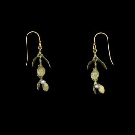 Mistletoe Earrings - Dangle Wire