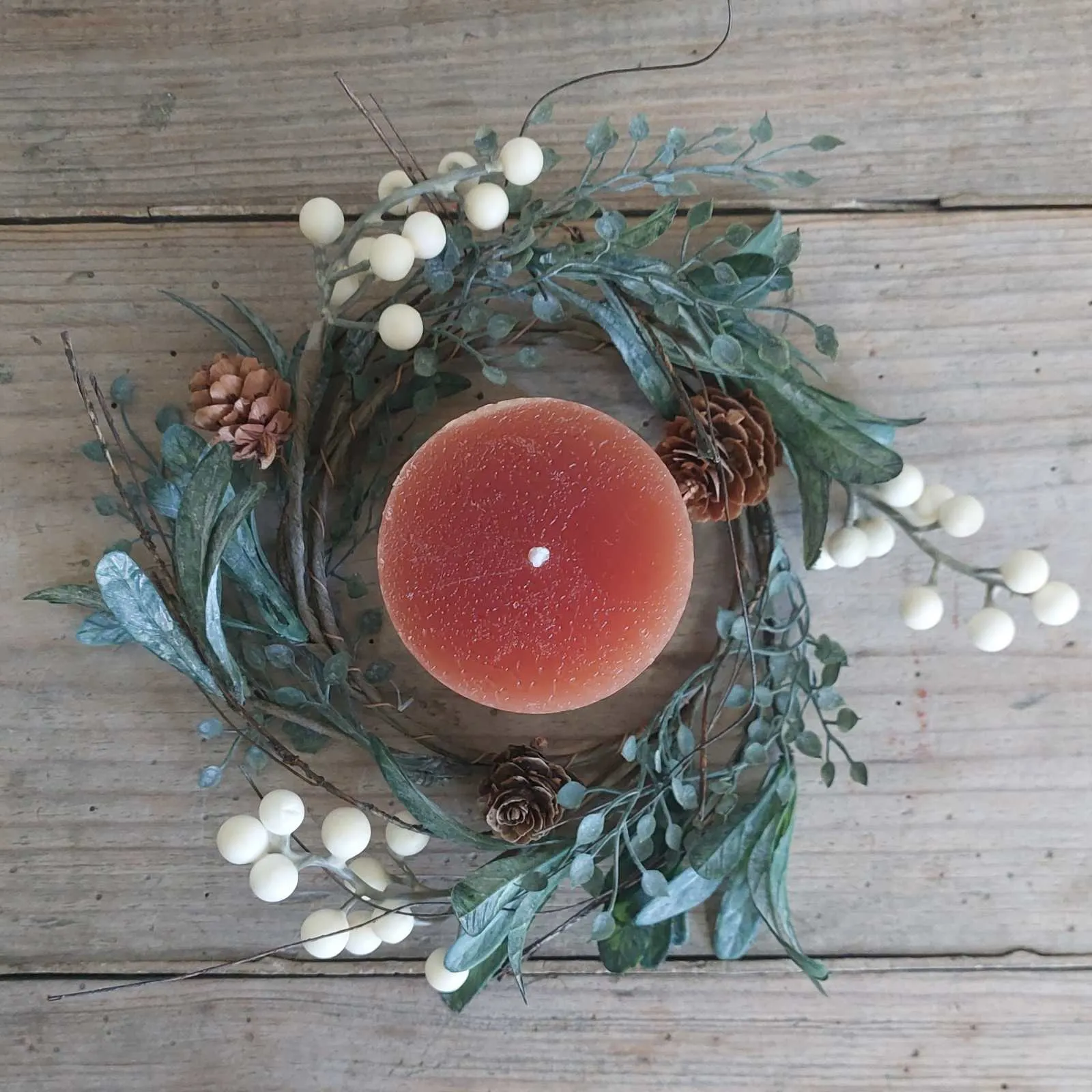 White Berry Candle Ring